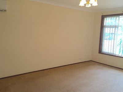 52 Devonshire Crescent, Oak Flats