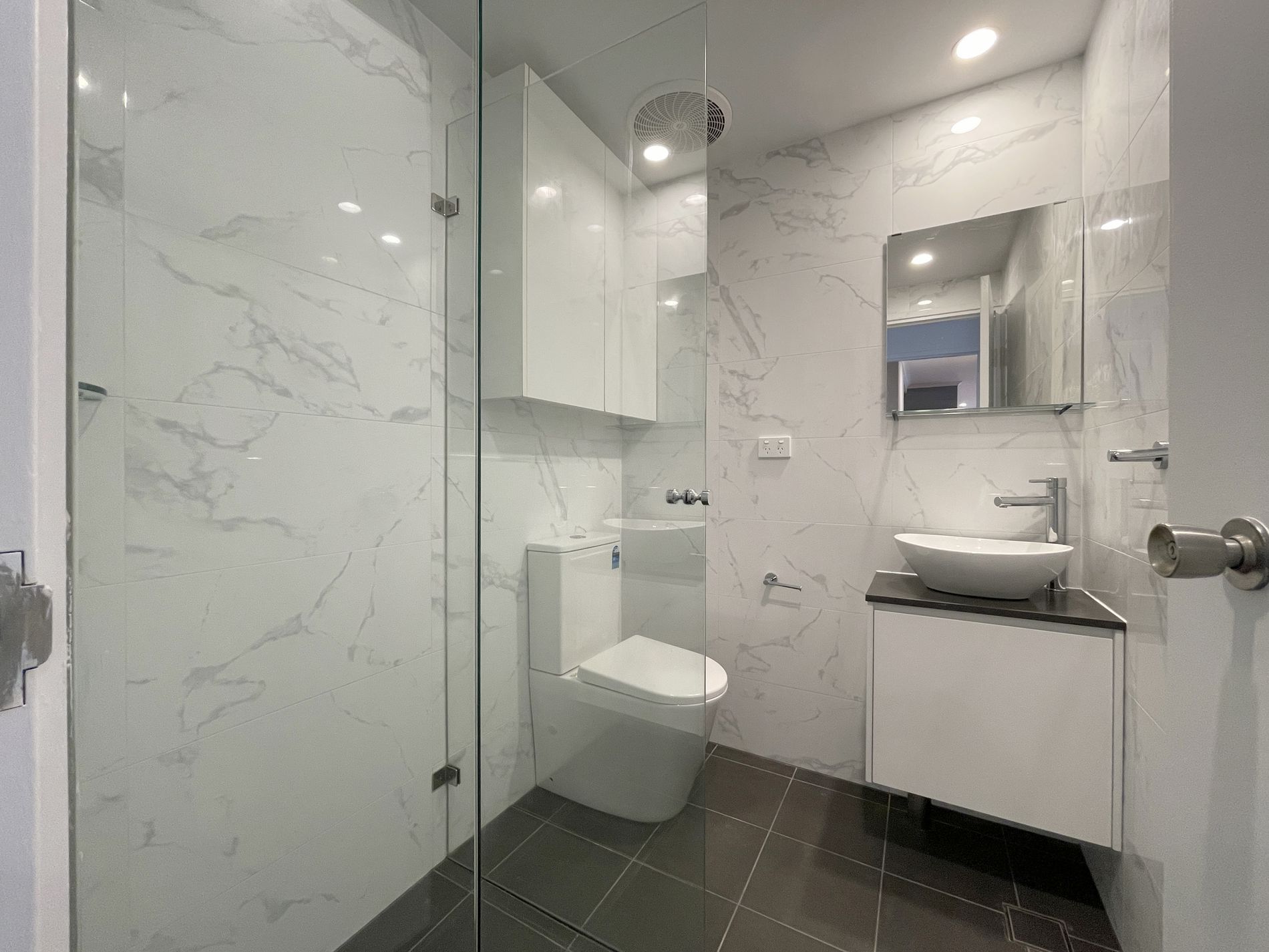 43 / 5 - 13 Hutchinson Street, Surry Hills