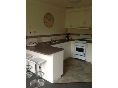 1 Burlington Crescent, Leopold