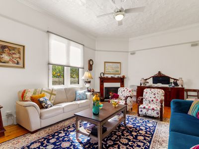 207 Desailly Street, Sale