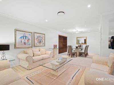 11 Saint Ives Cct, Forest Lake