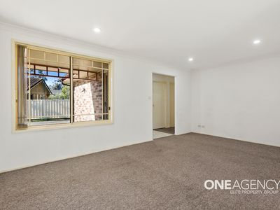 1  / 5 Ball Place, Albion Park Rail