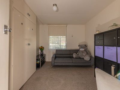 36 Sinclair Cres, Seymour