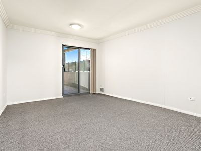 1 / 7 Minga Avenue, Shellharbour City Centre