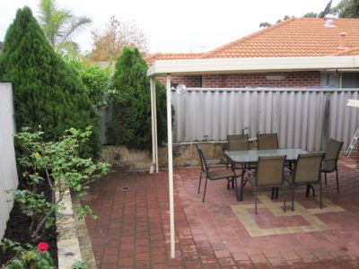 2 / 43 Park view Parade, Redcliffe