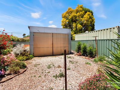 20 Felstead Avenue, Horsham