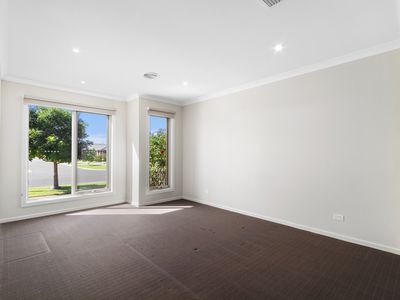 12 Relph Avenue, Sale