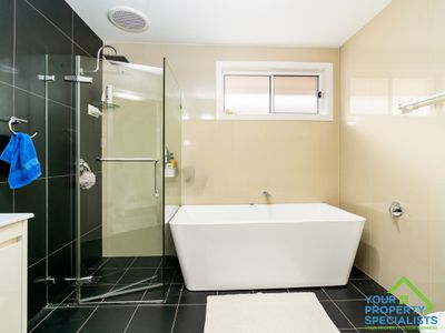 21 Devlin Drive, Gledswood Hills