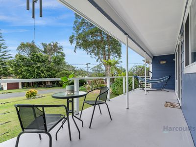 6 Edwin Avenue, Lake Conjola