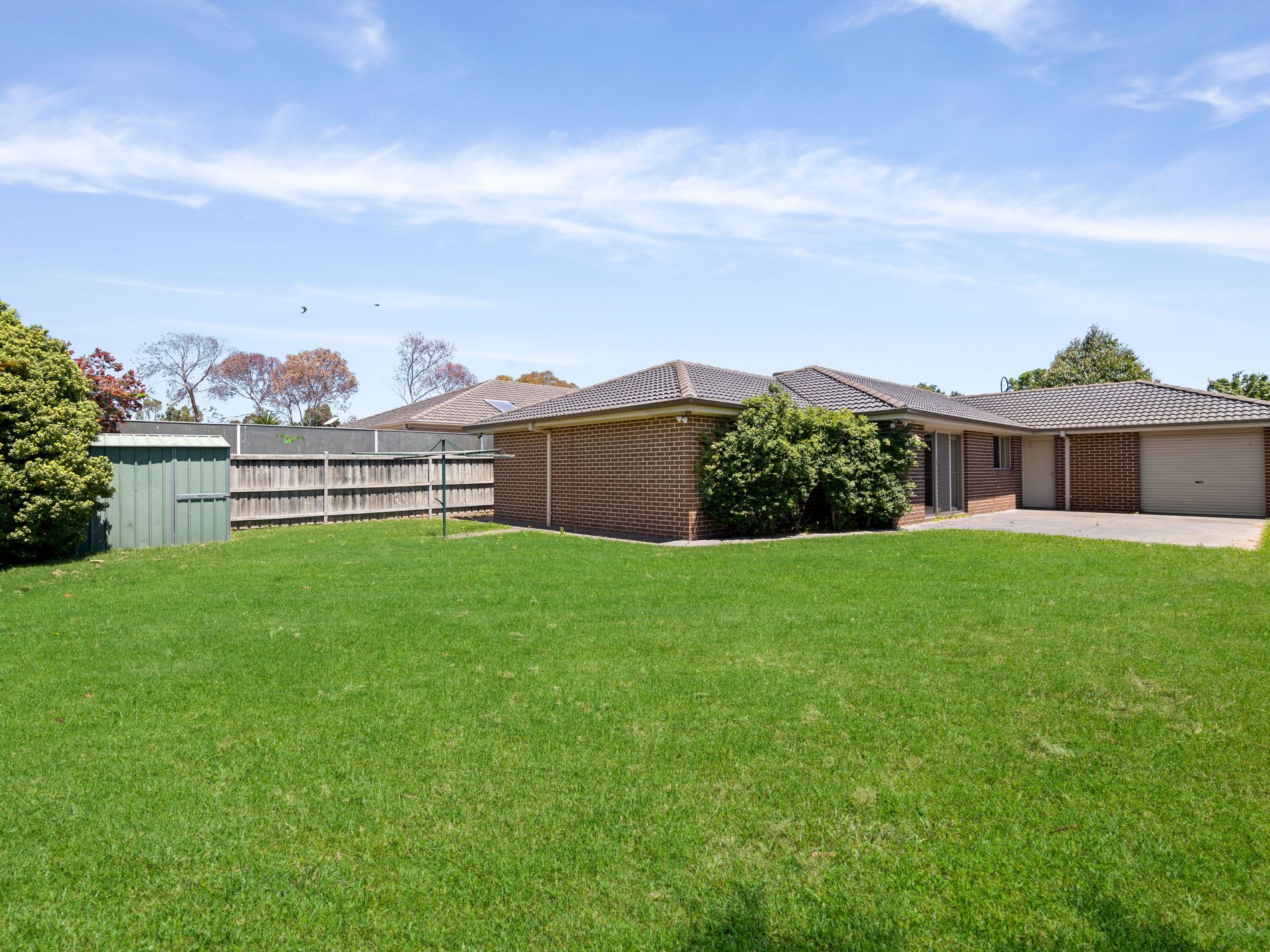 4 Dan Morgan Drive, Cranbourne East