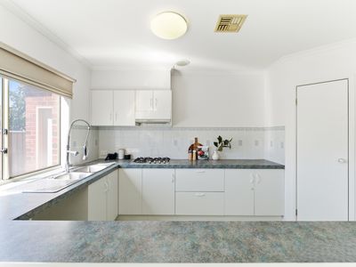 30 Alameda Avenue, Maribyrnong
