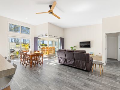 21B Currawong Crescent, Malua Bay