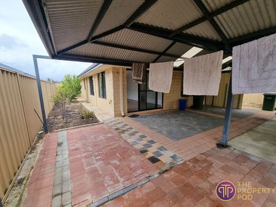 35 Moston Crescent, Bertram