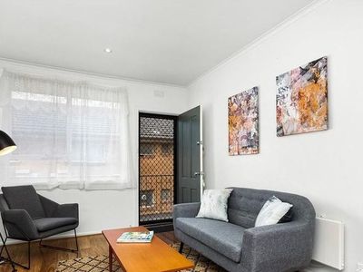 7 / 3 Hampton Parade, West Footscray