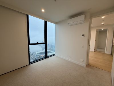 6512 / 138 Spencer Street, Melbourne