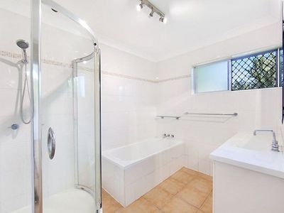 18 Allamanda Crescent, Annandale