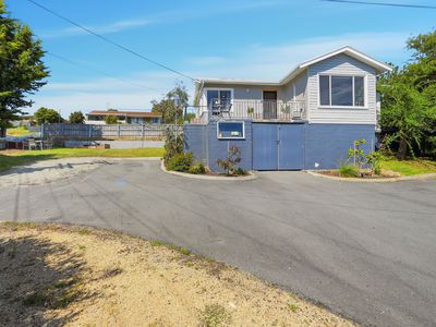 2 / 3 Vancouver Link, Midway Point