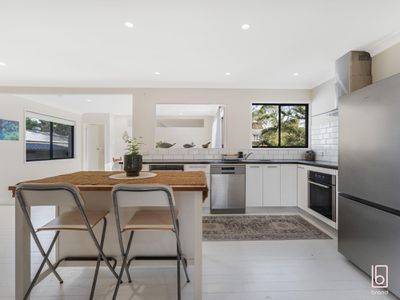 16 Ada Avenue, Noraville