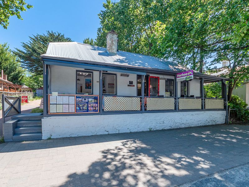 55 Mount Barker Road, Hahndorf