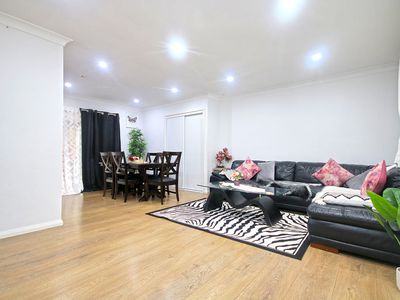 6 / 48 Flora Street, Roselands