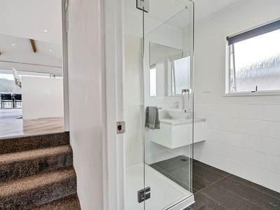 26 School Road, Riverhead