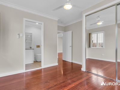 42 Hawthorn Terrace, Red Hill