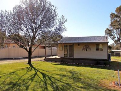 27 Ridge Street, Wedderburn