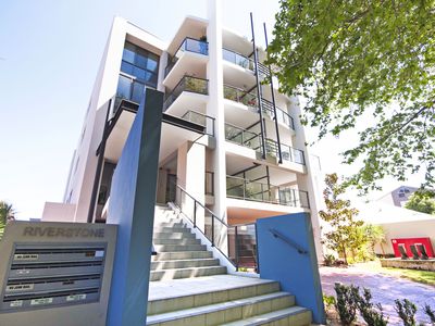 10 / 15 Stone Street, South Perth