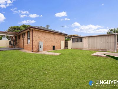 22 Sunny Place, St Johns Park