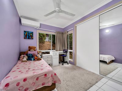 33 Eugenia Crescent, Redlynch