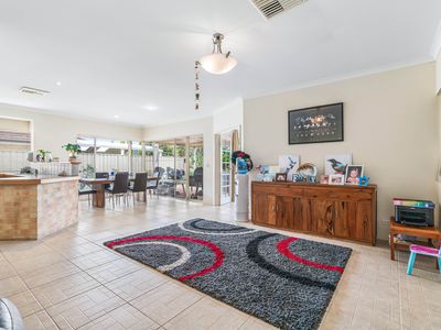 24 Gundaring Turn, Canning Vale