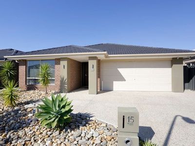 15 Hermes Avenue, Cranbourne West