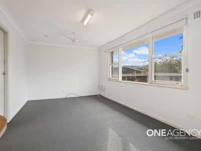 4 / 210 Princes Highway, Dapto