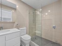 153 / 181 Clarence Road, Indooroopilly