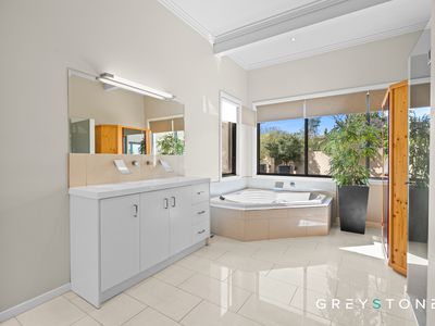 100 Moore Road, Sunbury