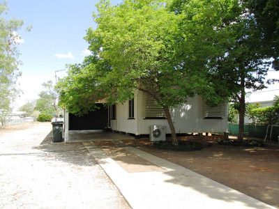 1 / 28 Crane Street, Longreach