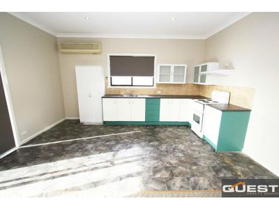 32A Robertson Road, Chester Hill