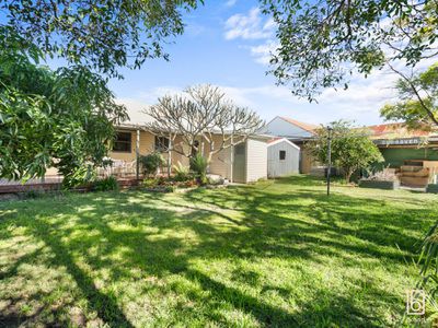 1 Cobbin Parade, Belmont