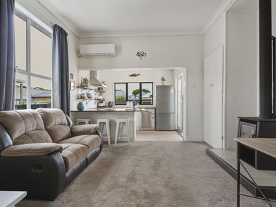 30 Baker Street, Caversham