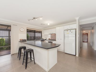 12 Piping Court, Raceview