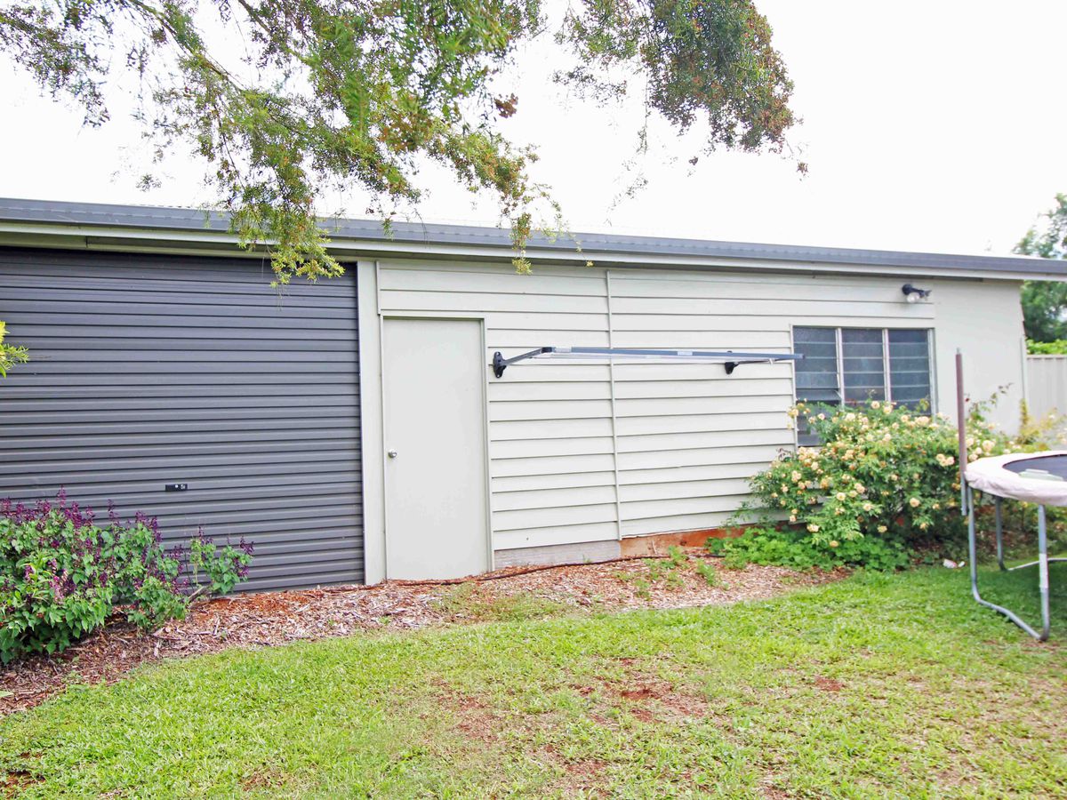 27 LODER STREET, Atherton