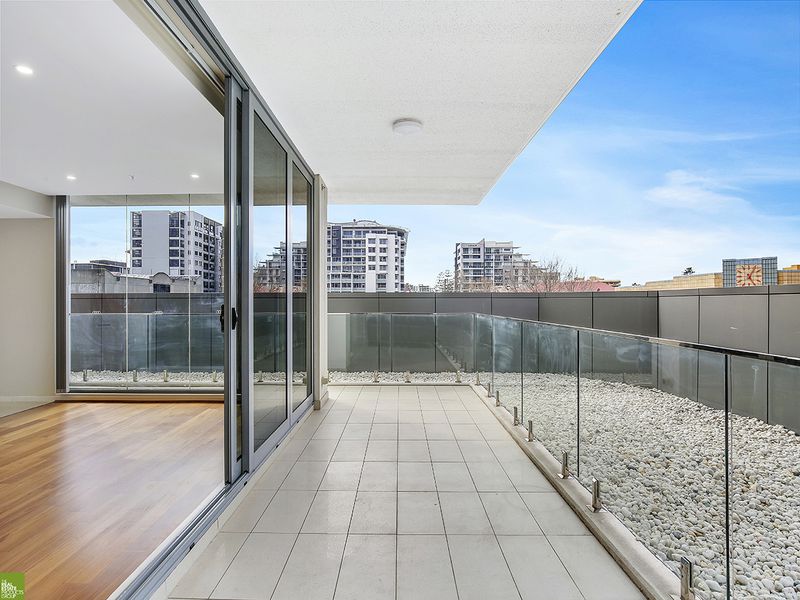 201 / 51 Crown Street, Wollongong