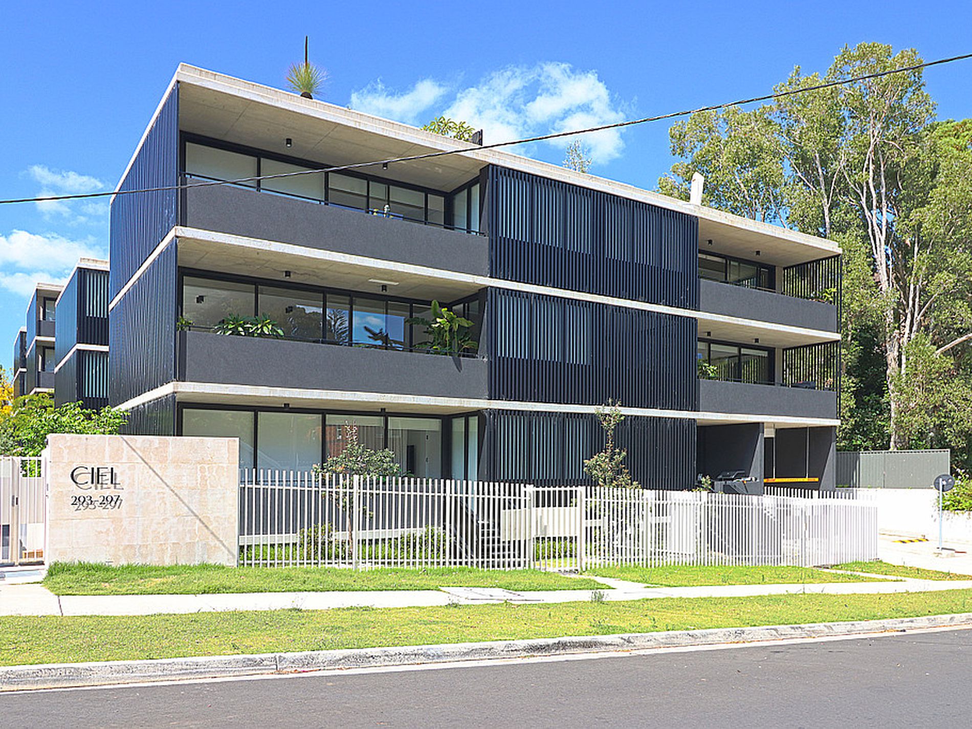 28 / 293-297 Alison Road, Coogee