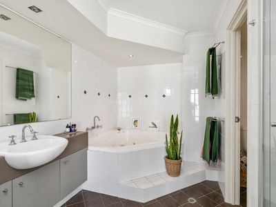 6 Boans Lane, East Perth