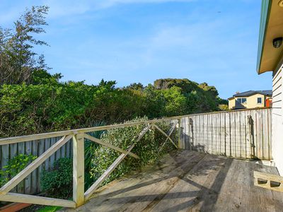 16 Pohutukawa Grove, Titahi Bay