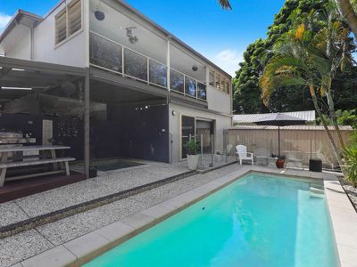 651 David Low Way, Pacific Paradise