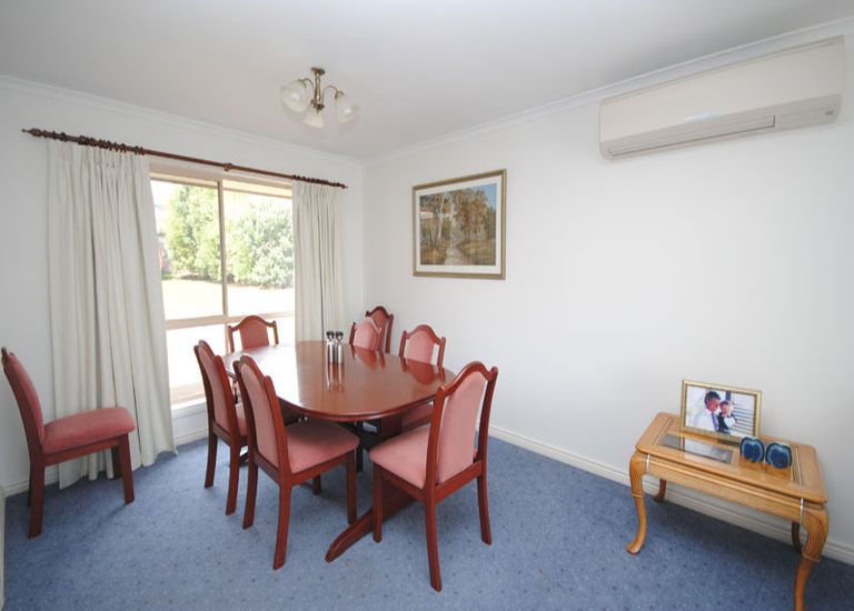 16 Connemara Court, Portland