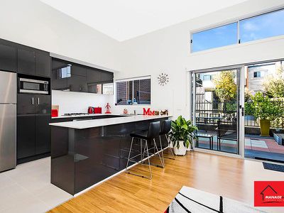19 / 98 Henry Kendall Street, Franklin