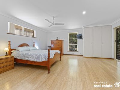 77 Albert Street, Kendall