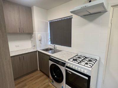 6 / 1045 Albany Highway, St James